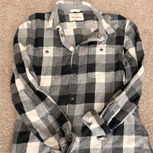 Urban Pipeline Black and Gray Plaid Shirt
